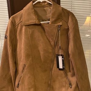 LUXURY VG WORLD COLLECTION BEIGE SUEDE JACKET,SZ Medium ,WOMENS AND MENS